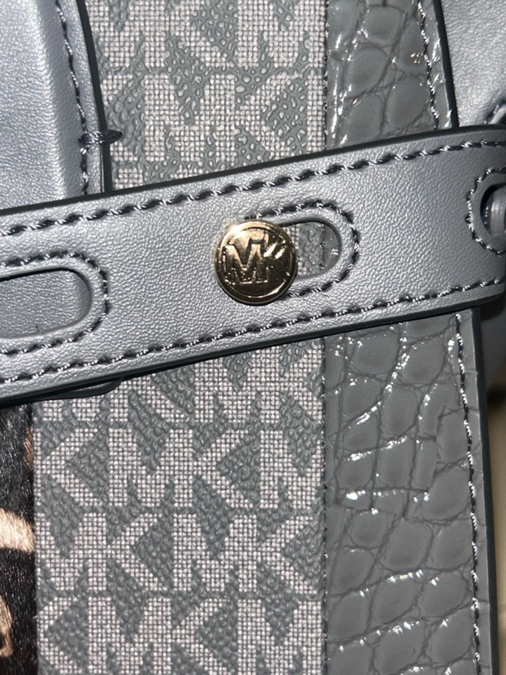 Michael Kors Carmen Heather Gray Mixed-Pattern Medium Satchel Bag Retail $628 - Picture 9 of 11